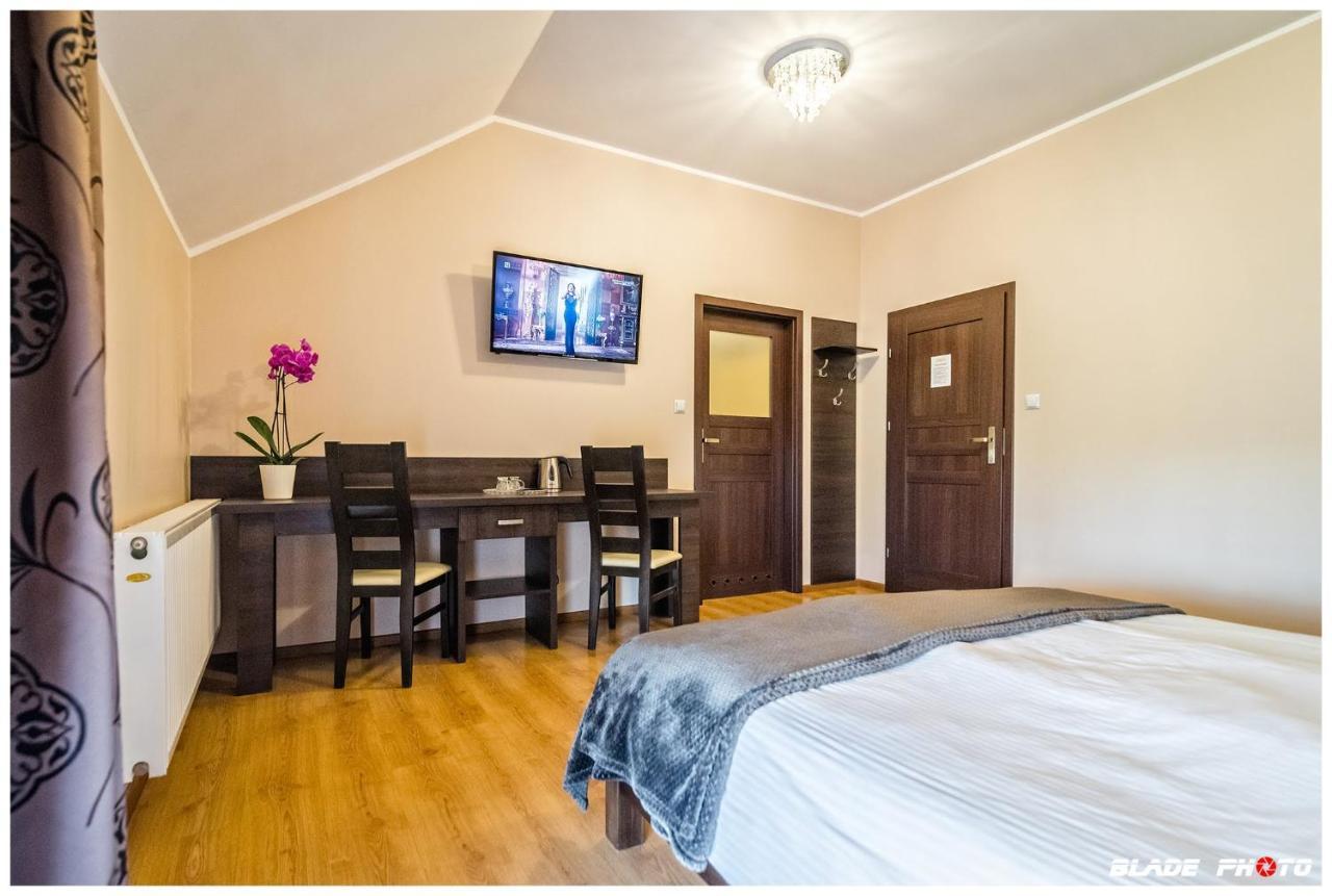 Hotel Warka Ngoại thất bức ảnh